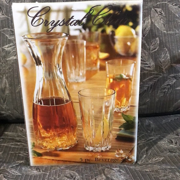 Crystal clear 5 pcs Beverage Set - Picture 1 of 6